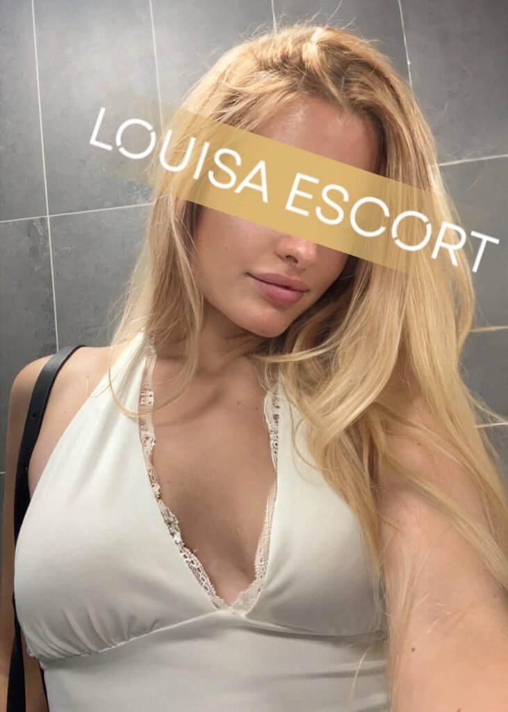 Louisa Escort lady München Escort Service Agentur escort girl escort ladies escort girls Munich escort Leonie